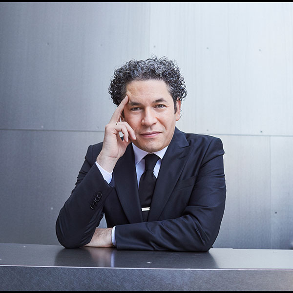 concert-Los-Angeles-Philharmonic-Image-01-Gustavo-Dudamel